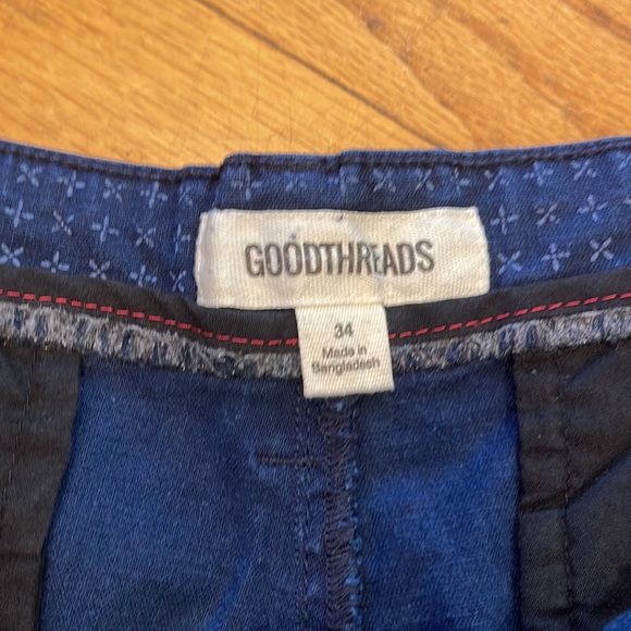 Good Threads Navy Shorts - Picture 2 of 2